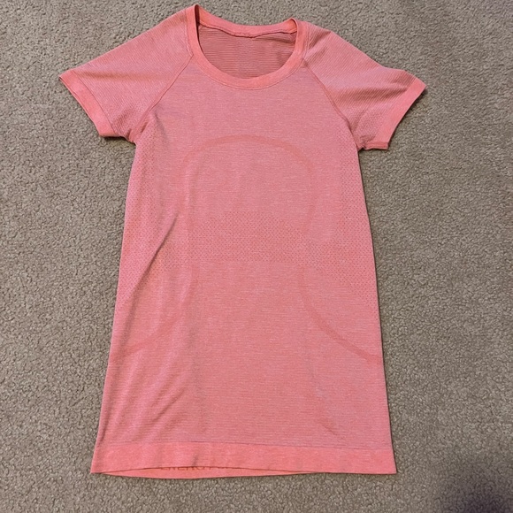 lululemon size 4 swiftly tech - Picture 1 of 3